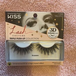 NIB KISS 3D lashes